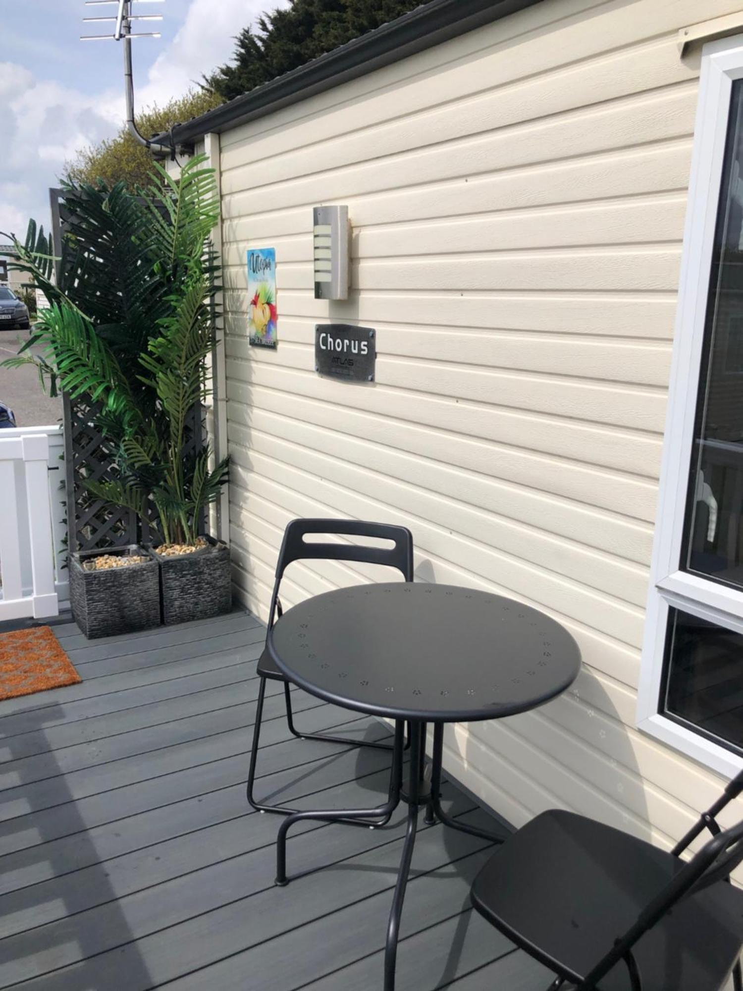 Seabreeze, Utopia, Walking Distance To Beach, 5 Star Shorefield Country Park, Milford On Sea, Shorefield Road, So41 0Lh, United Kingdom Exterior photo